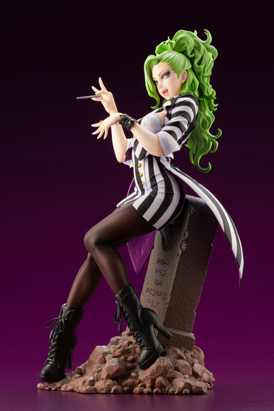 T00069-Beetlejuice Girl-Beetlejuice