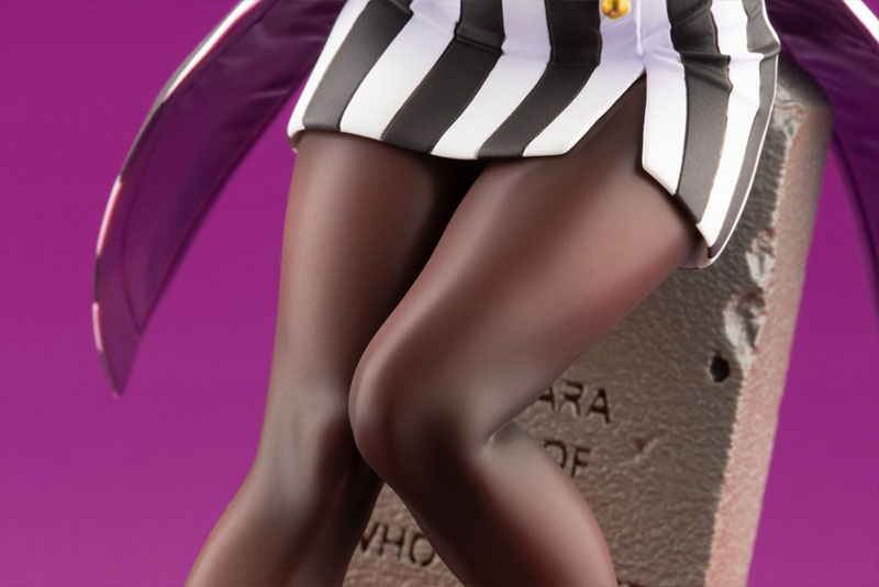 T00069-Beetlejuice Girl-Beetlejuice
