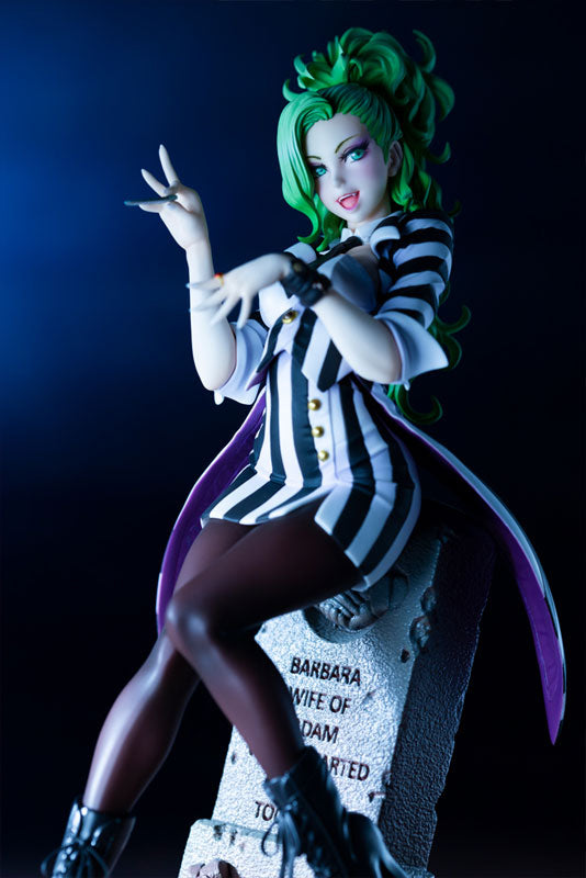 T00069-Beetlejuice Girl-Beetlejuice